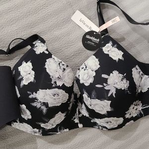 La vie en rose sleekback  black and white bra
